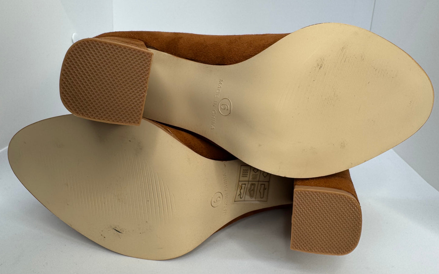 Brown Block Heel Ankle Boots with Red Rose Embroidery – Size UK 6 / EU 39