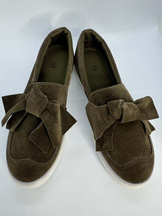 Women’s Slip-On Bow Trainers – Khaki Green – UK 5 / EU 38 Casual Shoes