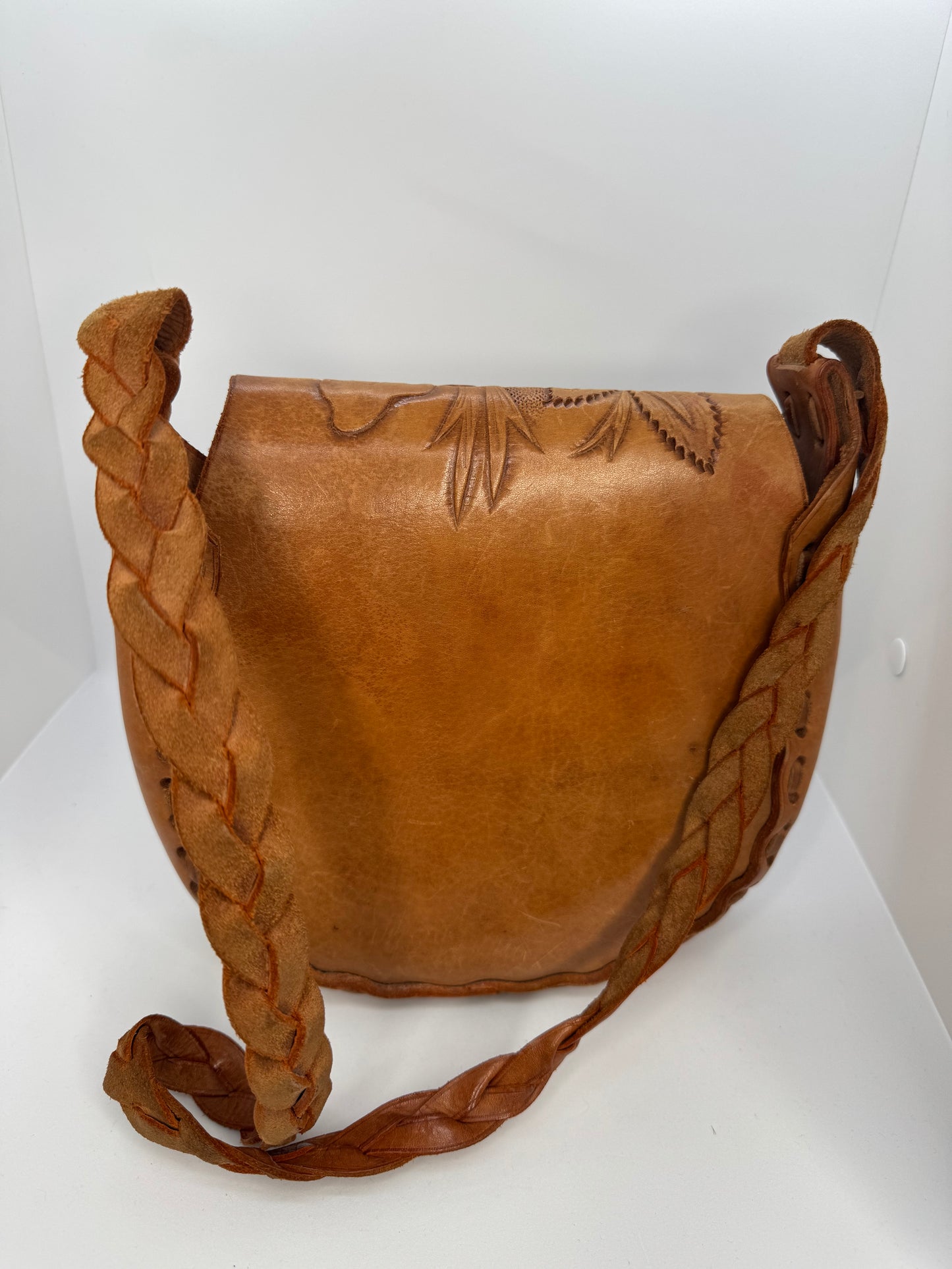 Women’s Leather Crossbody Bag – Handcrafted Tooled Floral Saddle Style Boho Shoulder Bag