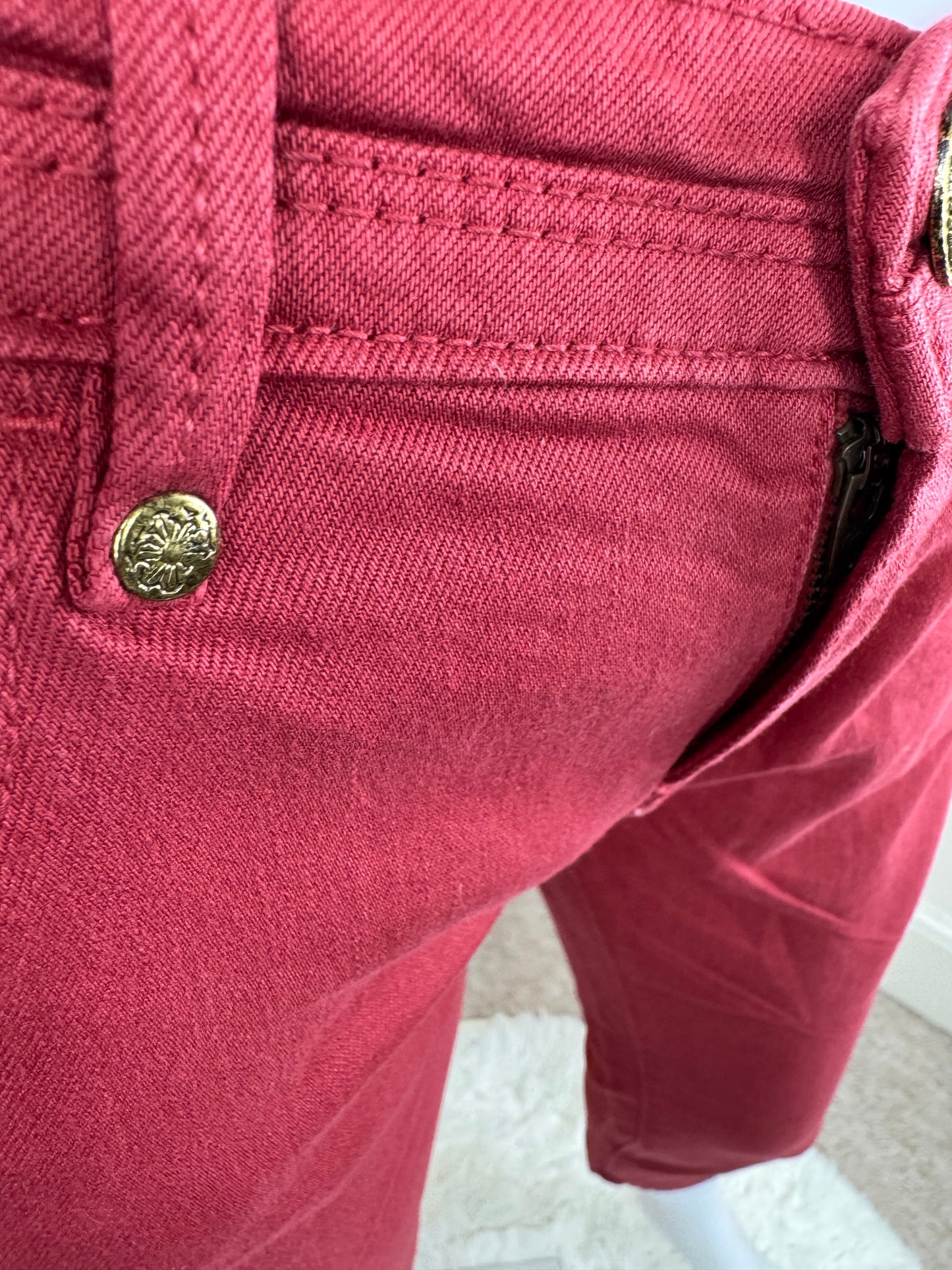 Women’s Red Slim Fit Cropped Jeans – Size UK 10 (W27)