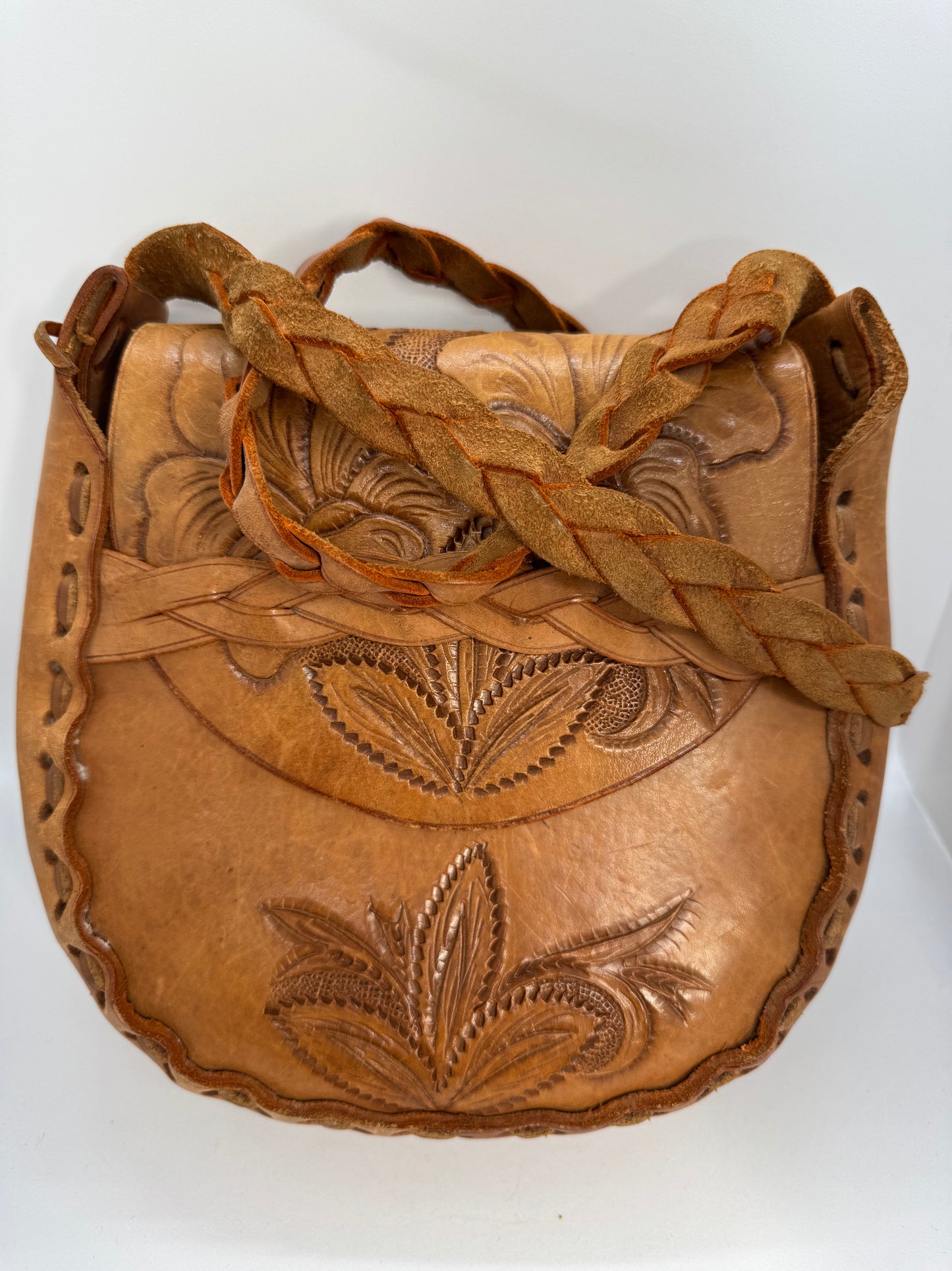 Women’s Leather Crossbody Bag – Handcrafted Tooled Floral Saddle Style Boho Shoulder Bag