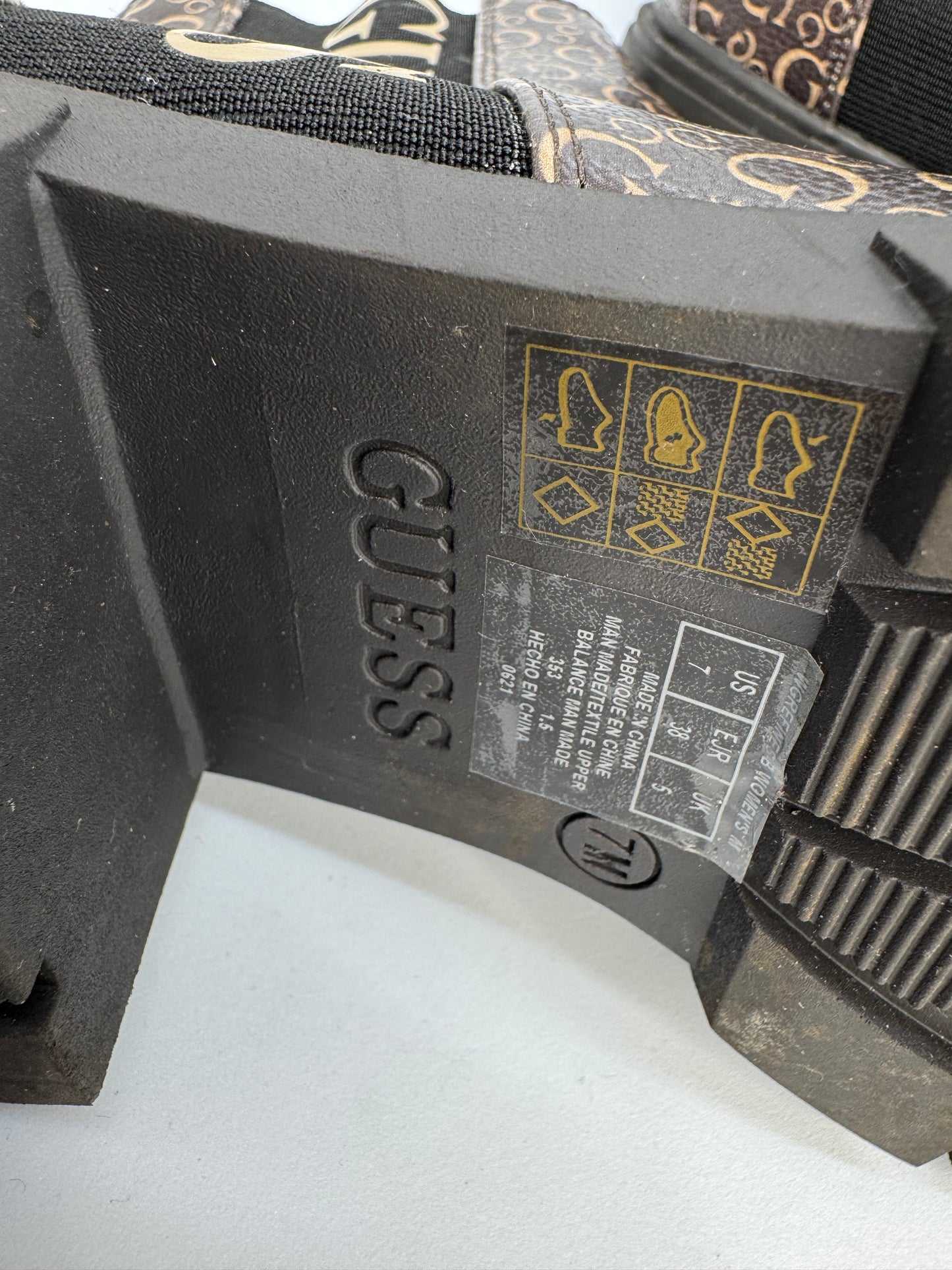 Guess Women’s Brown  Ankle Boots – Chunky Sole Chelsea Style – UK 5 (EU 38)