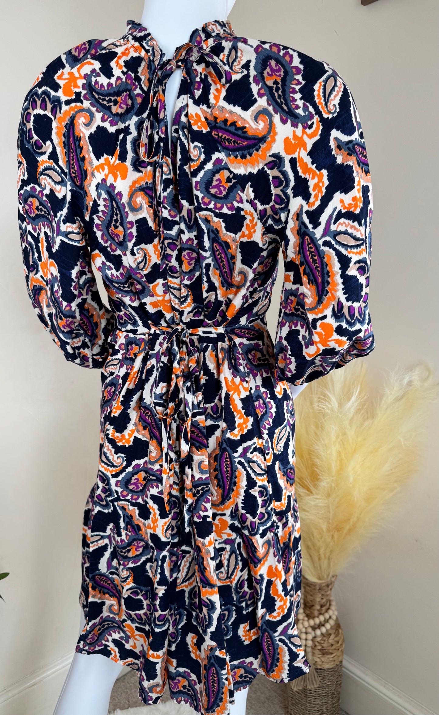 Women’s Paisley Print Mini Dress – Size 8 Long Sleeve