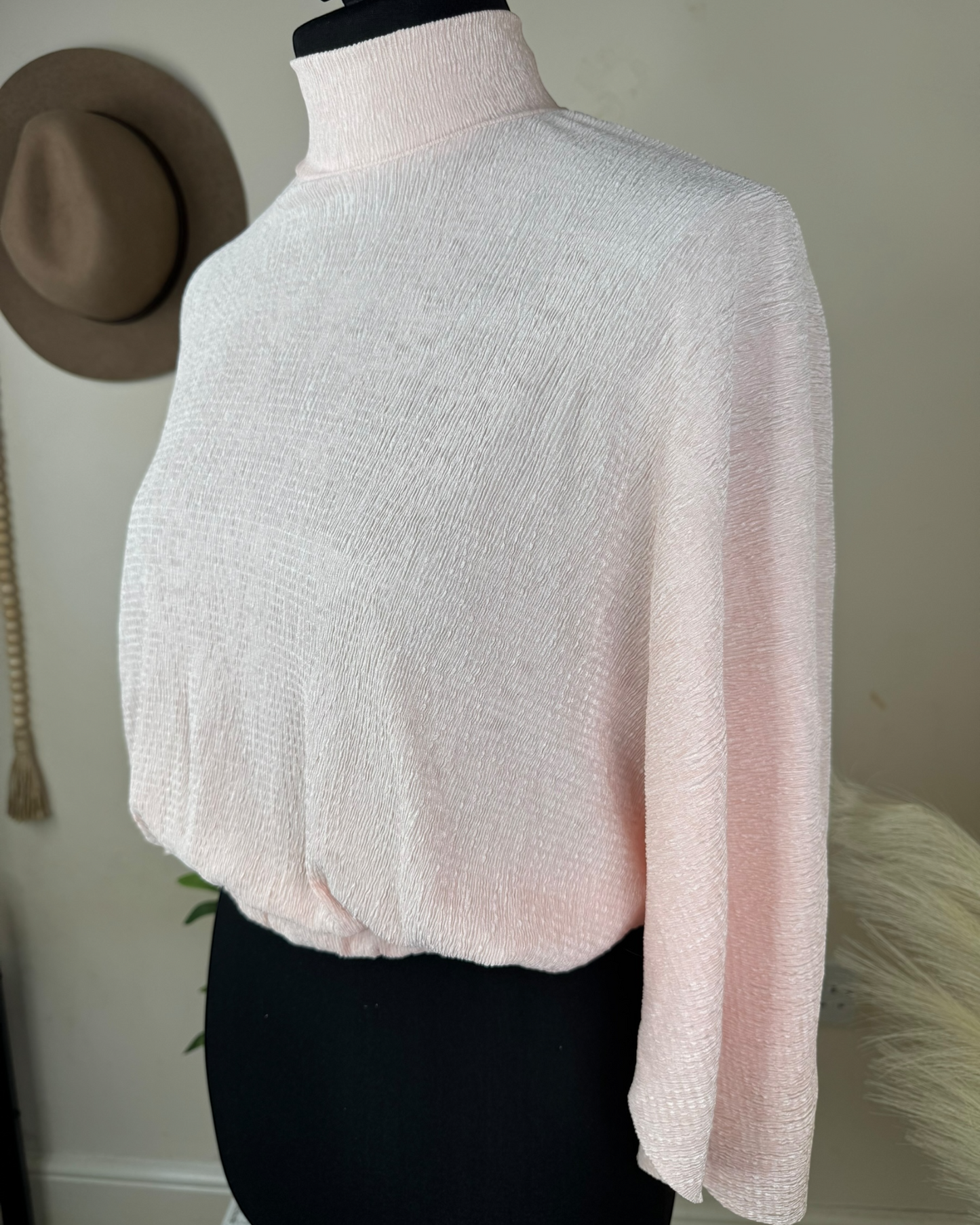 Women’s Pink High Neck Blouse with Open Back – Elegant Evening Top uk8 / UK12