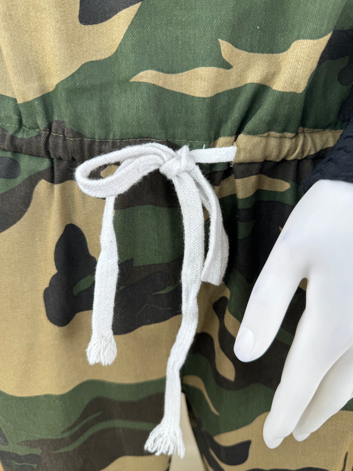 Women’s Camo Print Jumpsuit – Adjustable Straps – Size uk 8