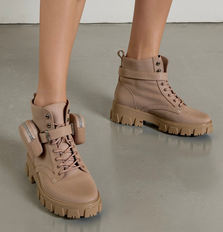 Women’s Beige Combat Boots with Pocket – Size UK 5 Faux Fur Lined Chunky Sole