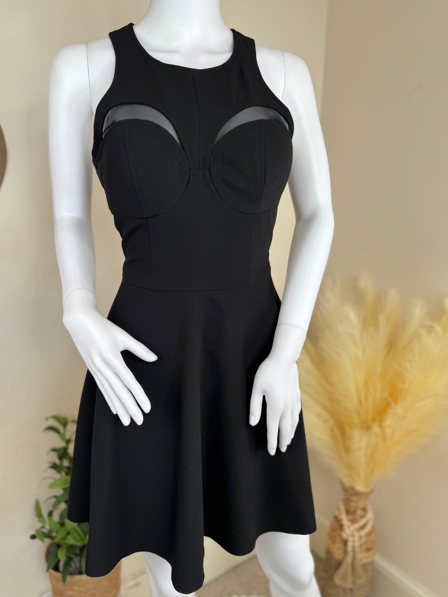 Black sleeveless bodycon skater dress – UK 10 – zip back – party or evening outfit