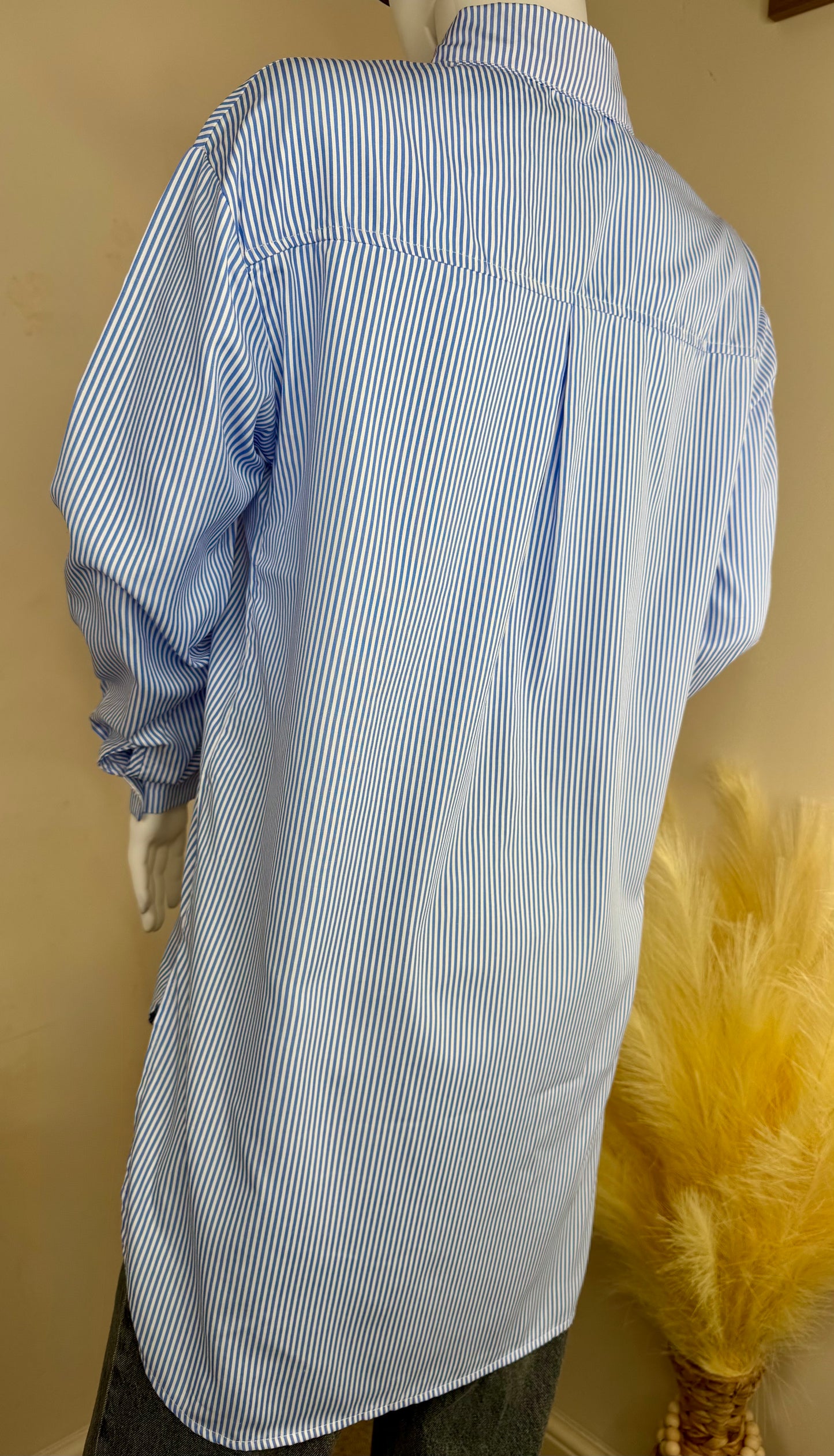 Women’s Blue Striped Shirt with Red Floral Embroidery – Oversized Fit (UK 8)