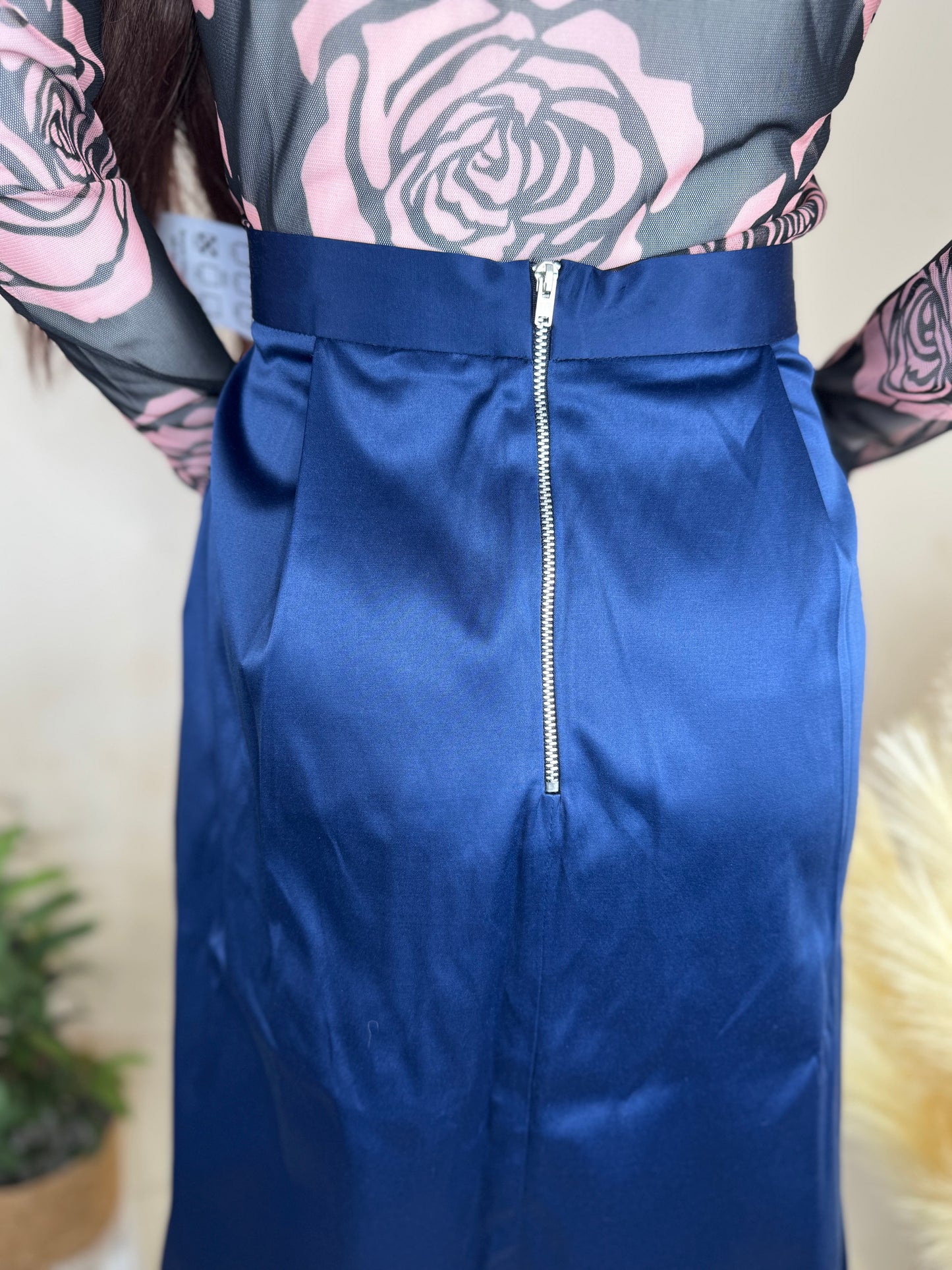 Women’s Navy A-Line Midi Skirt – Size uk 12