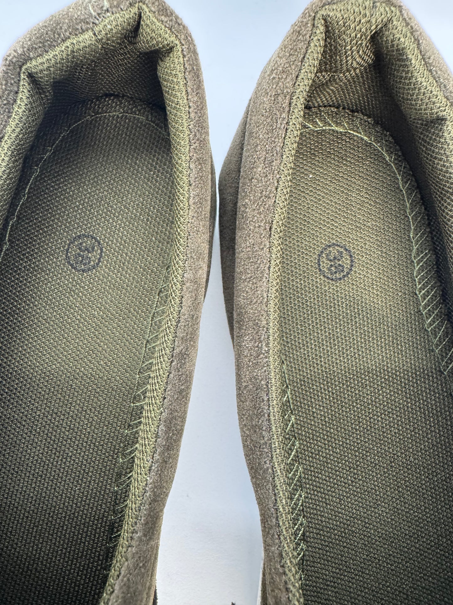 Women’s slip-on trainers with bow detail – khaki green – UK 5 / EU 38