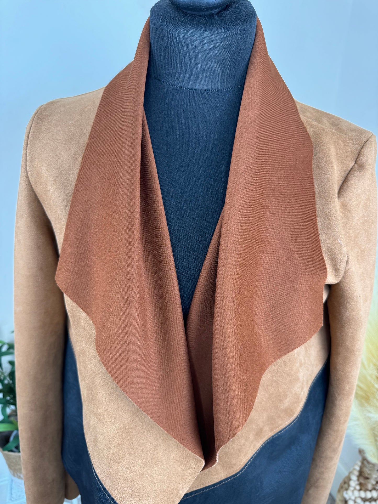 Women’s Brown & Black Waterfall Jacket – Size 8 Boutique New