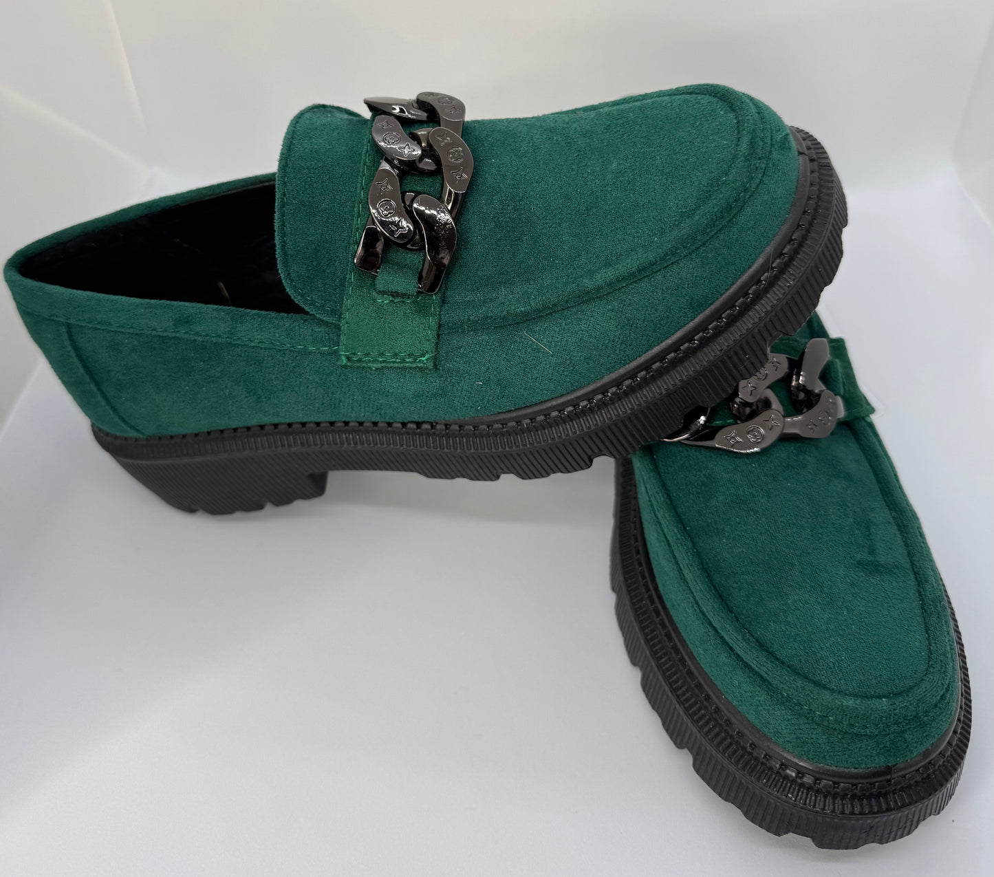 Women’s Green Suede Chunky Loafers with Black Chain – UK Size 3.5